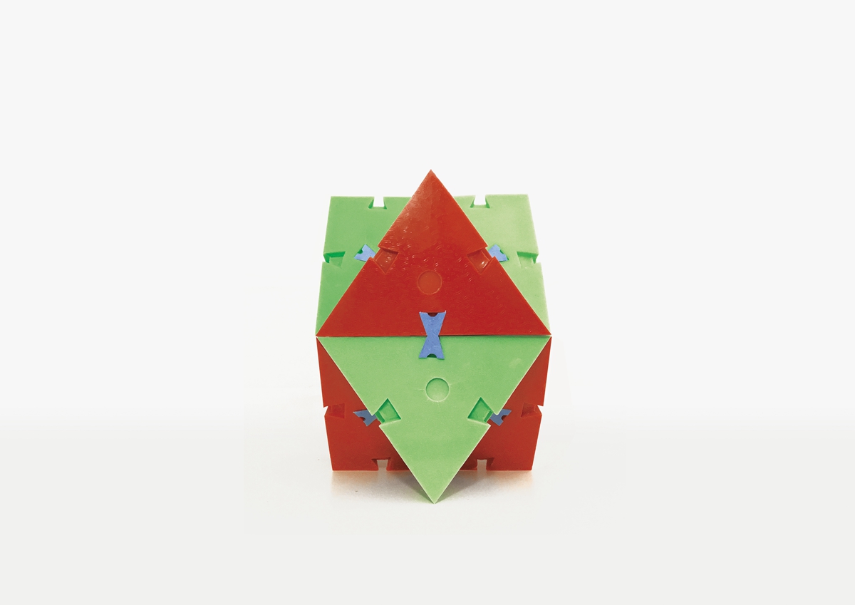 “Butterfly Clasp”- single building block design