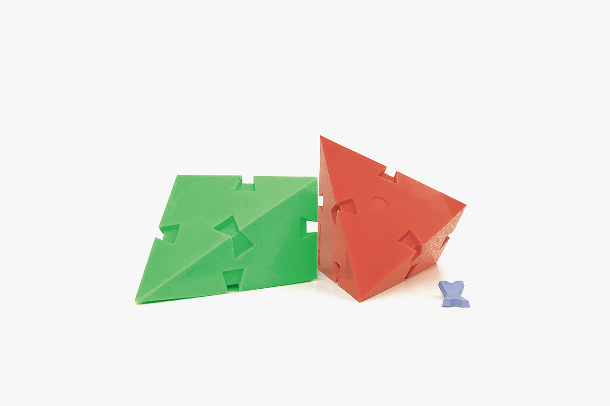 “Butterfly Clasp”- single building block design